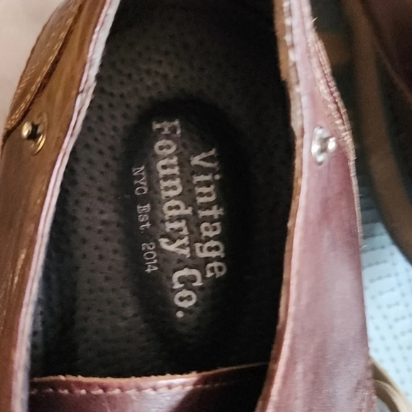Vintage Foundry Preppy Oxfords 11 - Picture 7 of 7